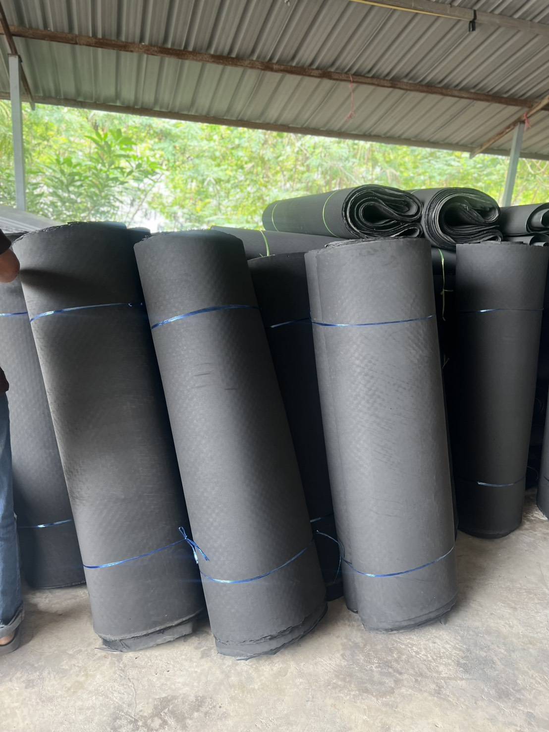 แผ่นยางสีดำ หนา 3mm. ขนาด 130*240 cm.