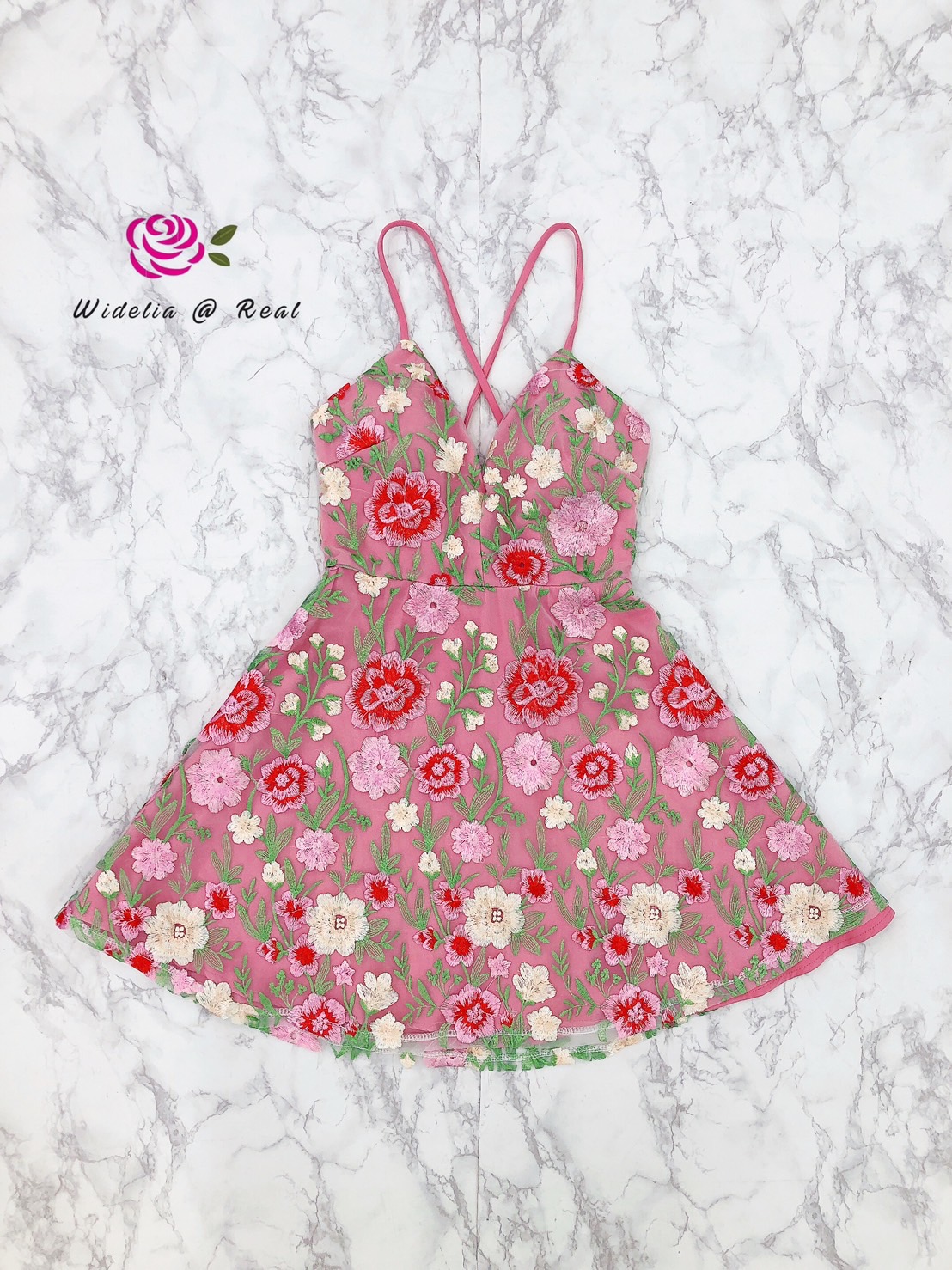 Forlove and lemon Dress เดรสสายเดี่ยวสุดน่ารัก