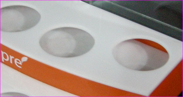 เทสเตอร์วางสินค้าเครื่องสำอาง