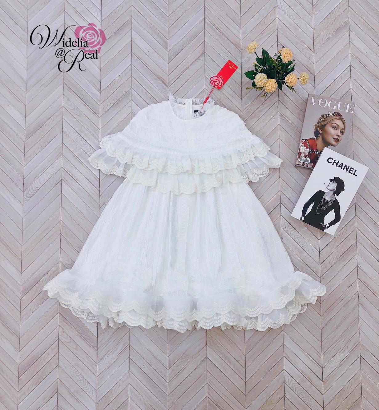 Landmee’ Dress เดรสสั้นตัวสวยทรงปล่อยใส่ง่าย