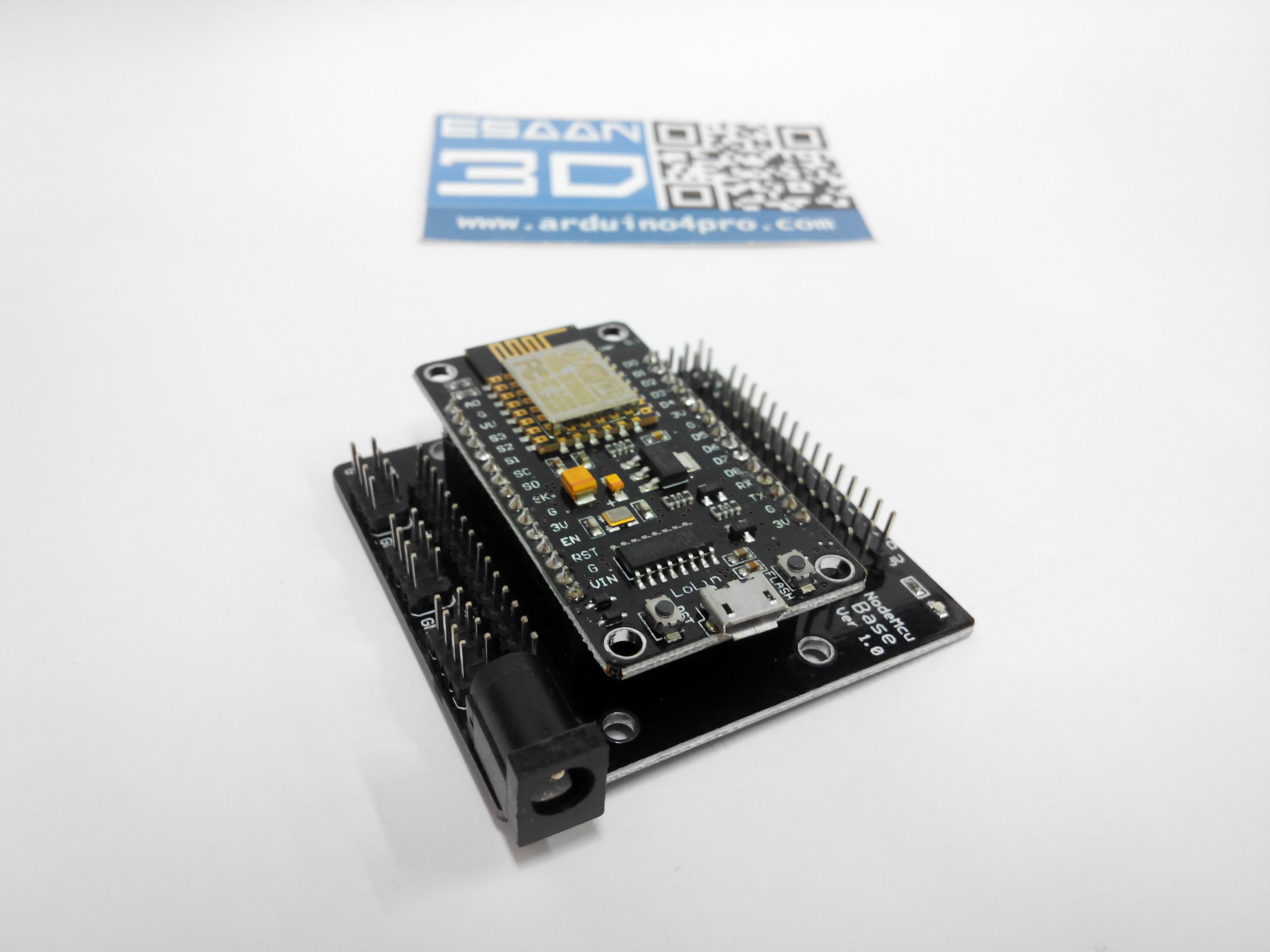 NodeMcu V3 CH340 Lua WIFI ESP8266 IoT + Base plate
