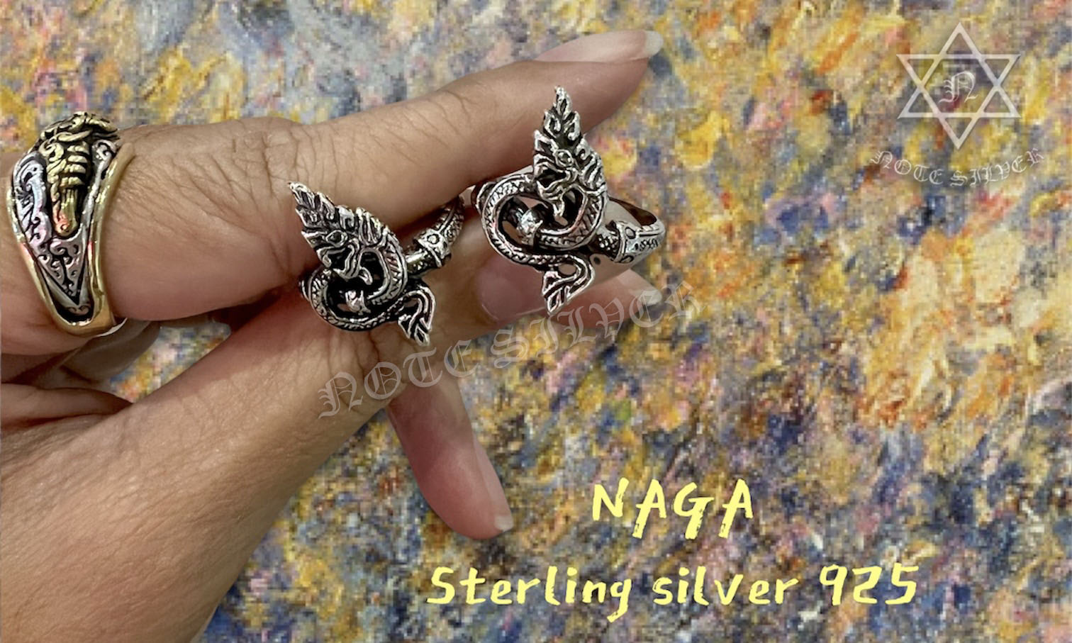 แหวนพญานาคเนื้อเงินแท้ตาฝังพลอยสวาไลท์สีเขียวสว่าง Sterling Silver 925 NSRG2602