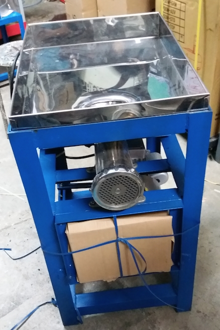 เครื่องบดเนื้อ เบอร์ 32 หัวสแตนเลส มอเตอร์ 1.0แรง รุ่นยกขอบสูง เครืองบดพริก บดหมู บดกะปิ บดไก่ บดโครงไก่ บดอาหารสัตว์