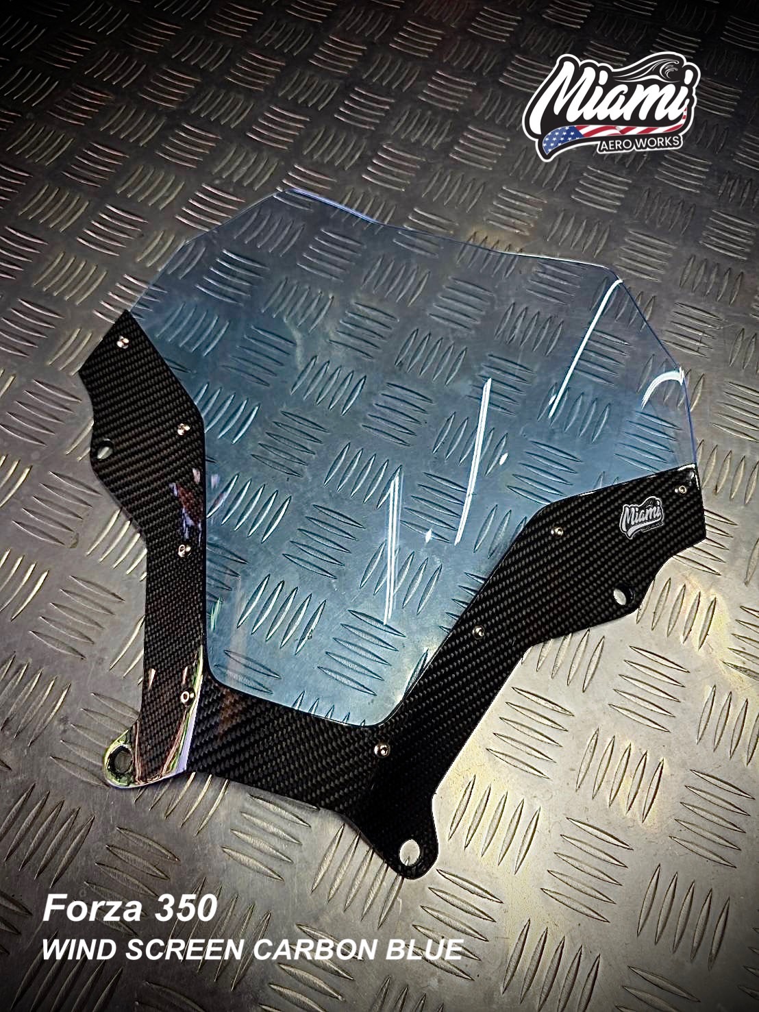 ชิวหน้า MIAMI AEROWORKS 🌊☀️ “WIND SCREEN CARBON BLUE FORZA350 คาร์บอนดีไซน์ ฉีกรูปแบบเดิมๆ กับความสวยงาม ที่ดูมีระดับ ชิวหน้าใส ผนวกรวมเข้ากับ คาร์บอนแท้ YAMAHA XMAX300 ในราคาพิเศษ ช่วงเปิดตัว เพียง “1,990 บาท“ จากราคาปกติ 2,490 บาท