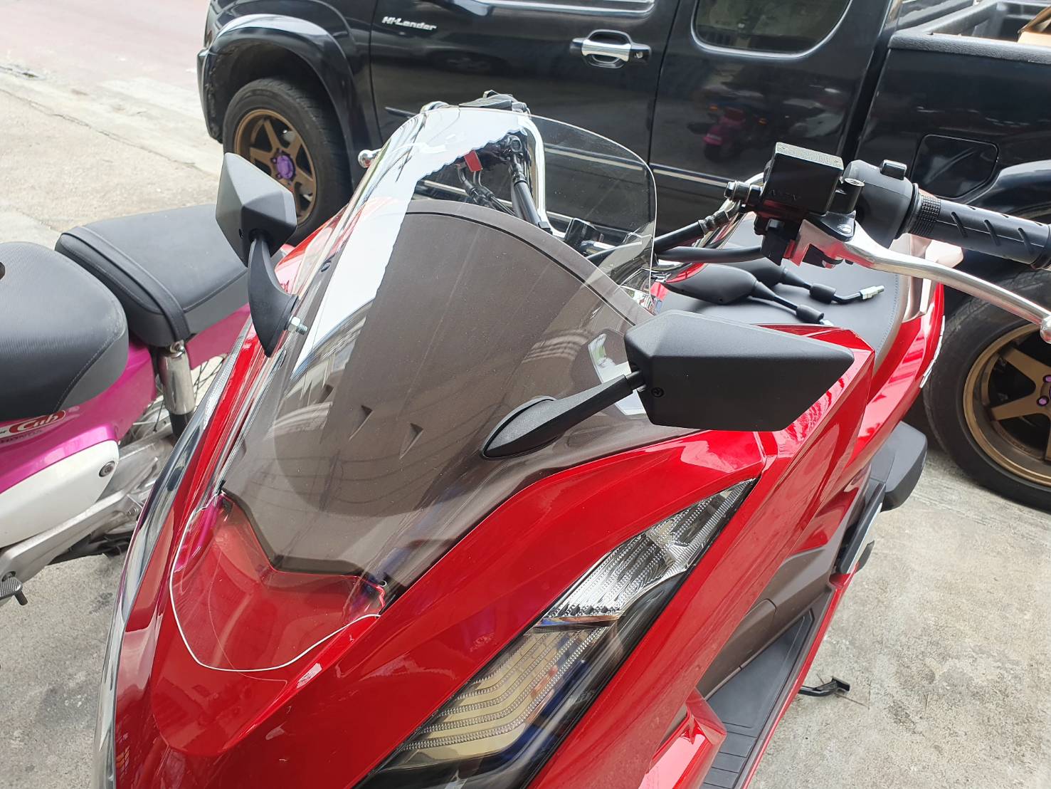 ชิวหน้าPCX 160 ฟ้า ใส ชา หนา3มิล ราคา490