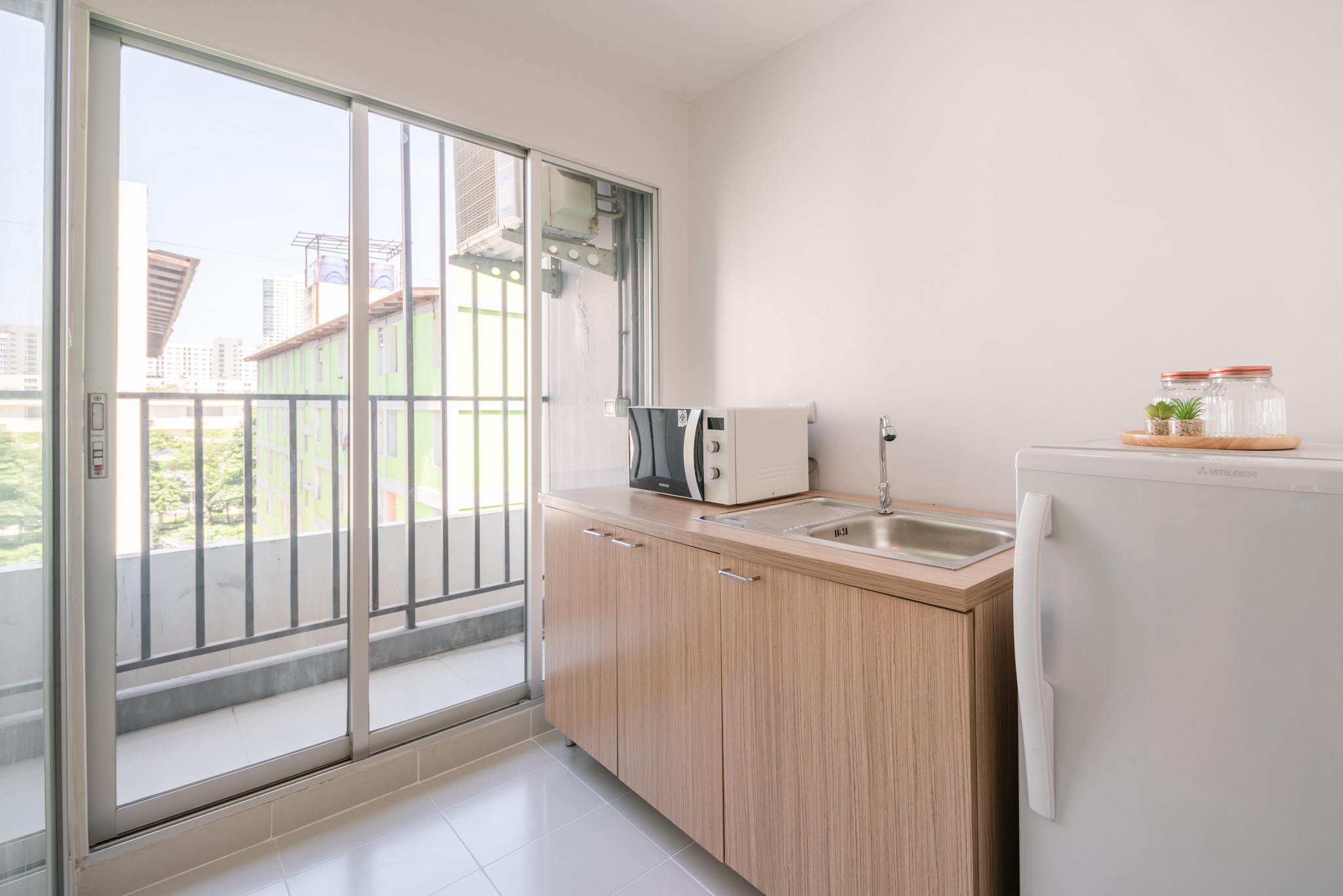 ดีคอนโด รามคำแหง 64 - D CONDO RAMKAMHAENG 64 (RENOVATED)