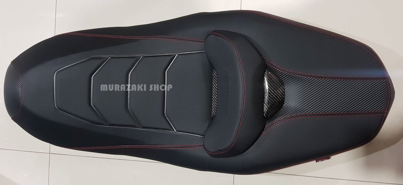 เบาะโครงเทียมทรงSport carbon YAMAHA X-MAX 300 หน่อยวัดด่าน โครงเทียม ขายขาด 4500 บาท