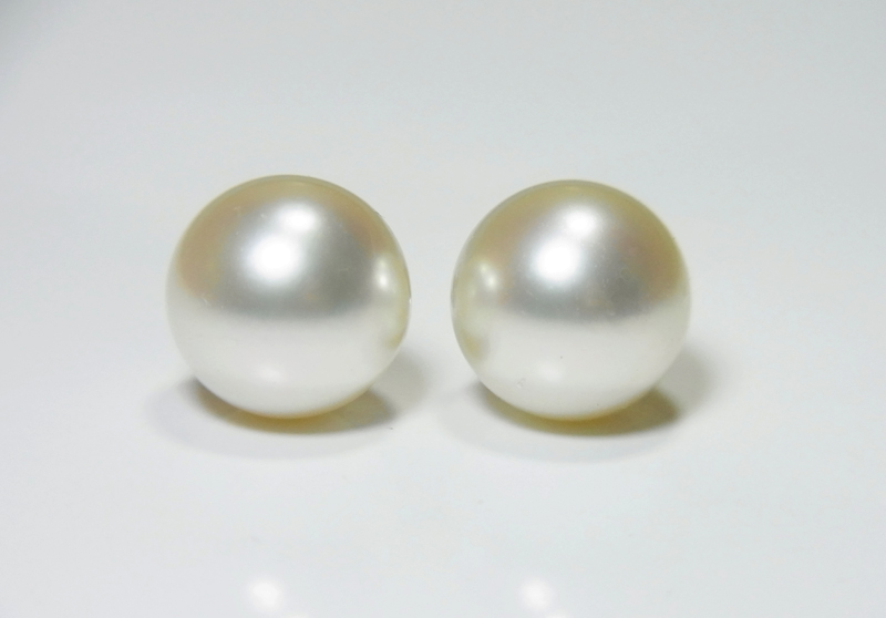 ต่างหูไข่มุก south sea 9-10 มิล ตัวเรือน 14k สีขาวอมชมพู เกรด AAA