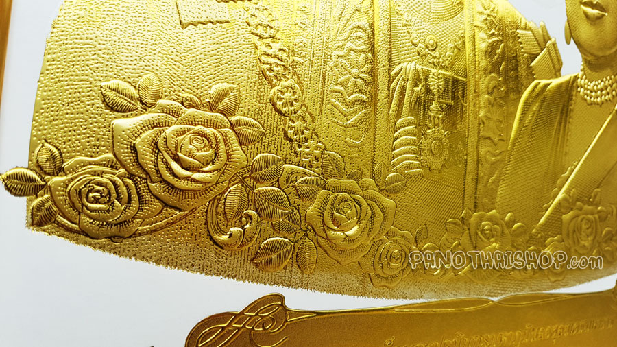 กรอบรูปในหลวงพิมพ์นูน 3 มิติเคลือบทอง ลายในหลวงและพระราชินี