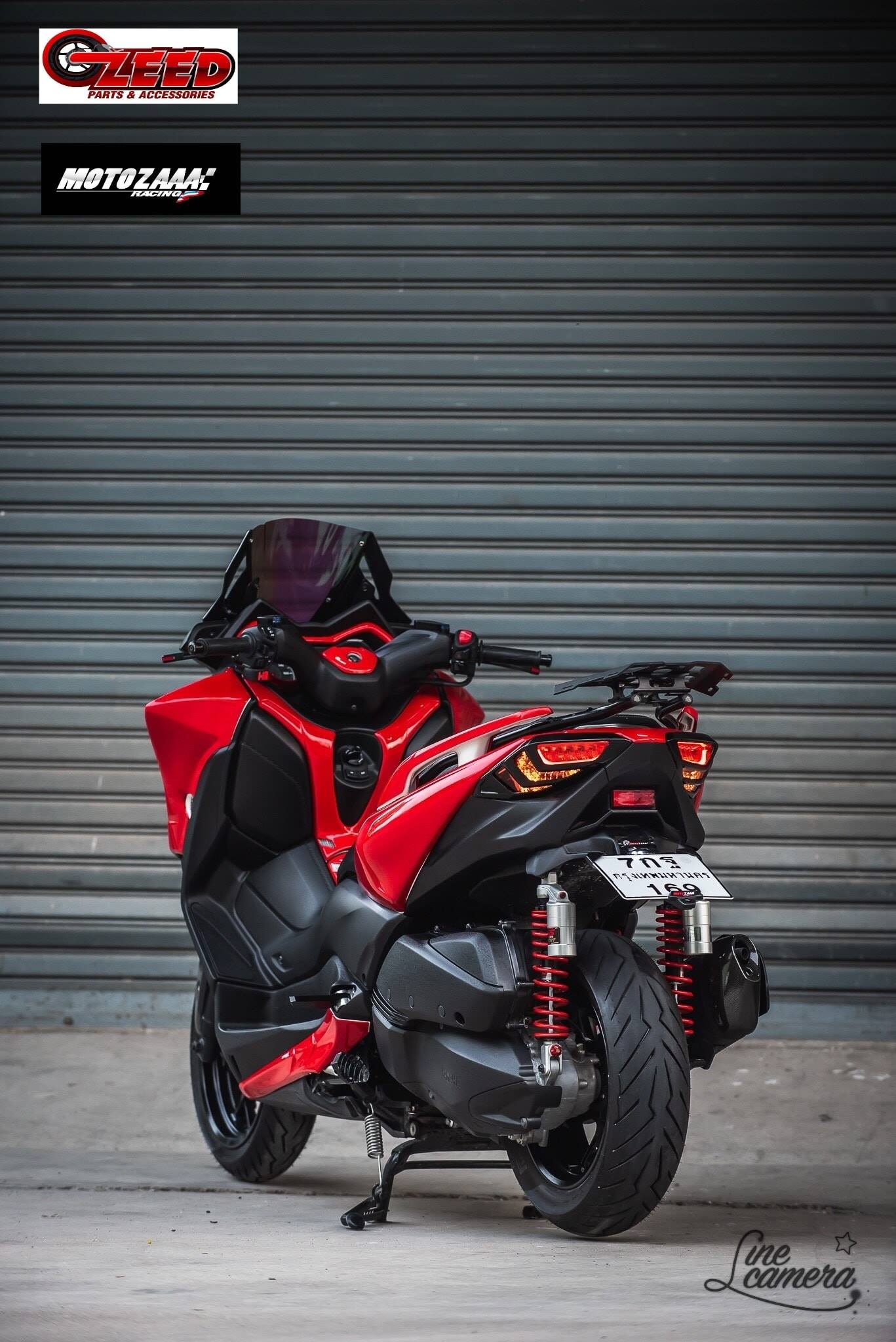 ชุดแต่ง MOTOZAA YAMAHA X-MAX 300 12ชิ้นแบบมีไฟ ราคา8900