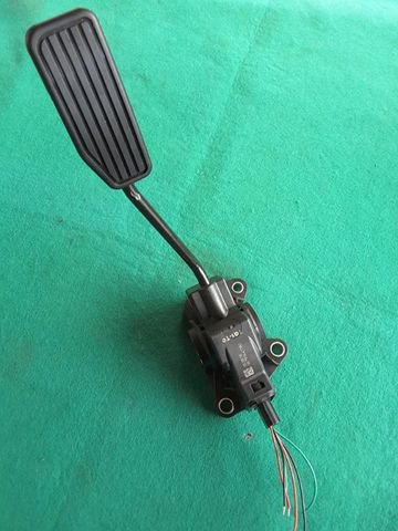 คันเร่งไฟฟ้าของรถยนต์