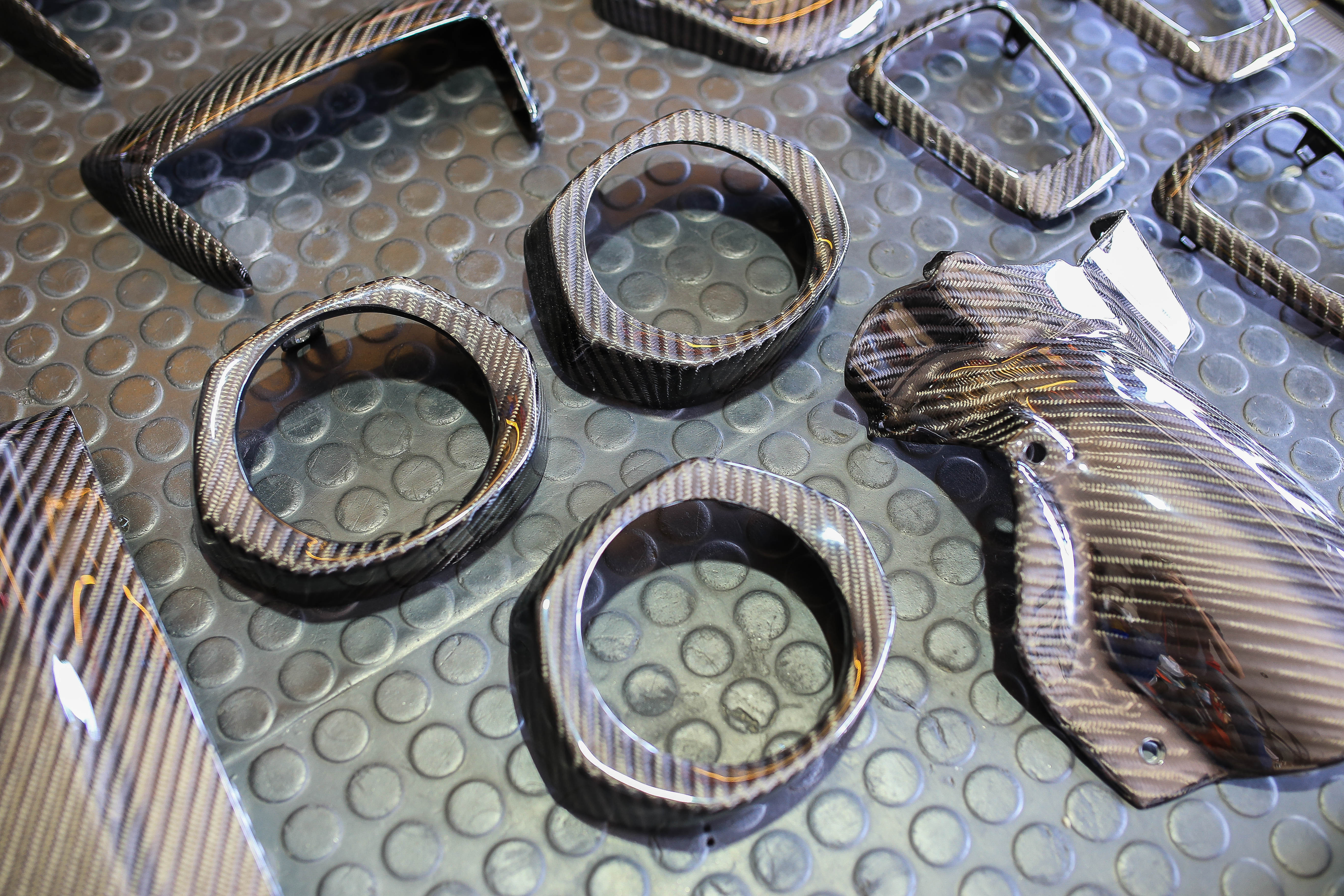 เครฟล่าผ้าแท้ GIORNO+ ลาย4และลาย2