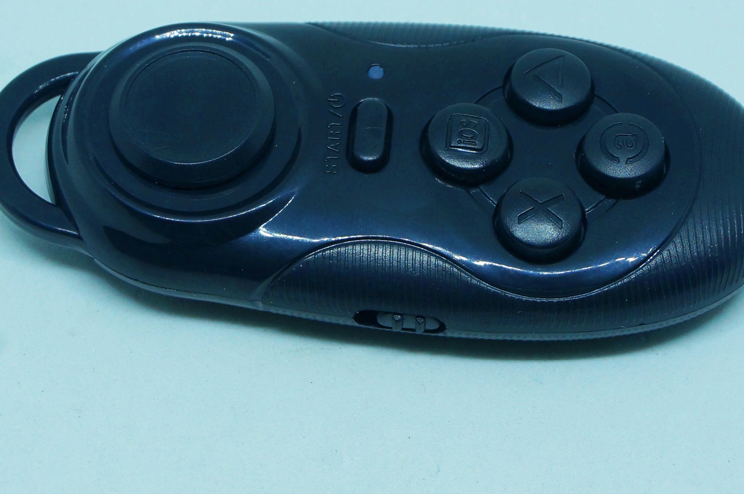 Mini Bluetooth Gamepad