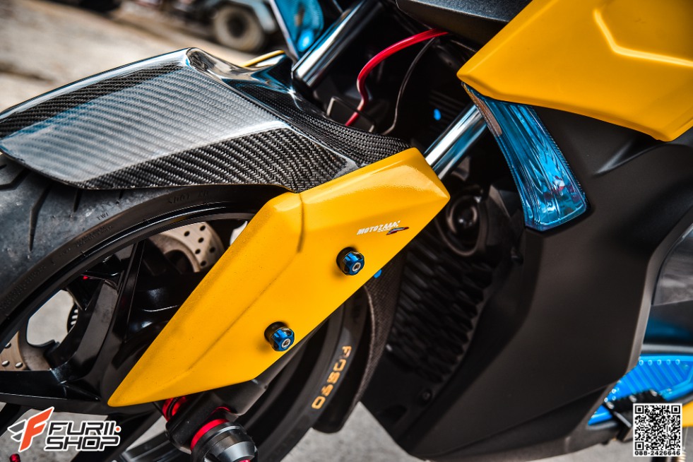 ชุดแต่ง MOTOZAA YAMAHA X-MAX 300 12ชิ้นเป็นตะแกรง ไม่มีไฟ ราคา6900