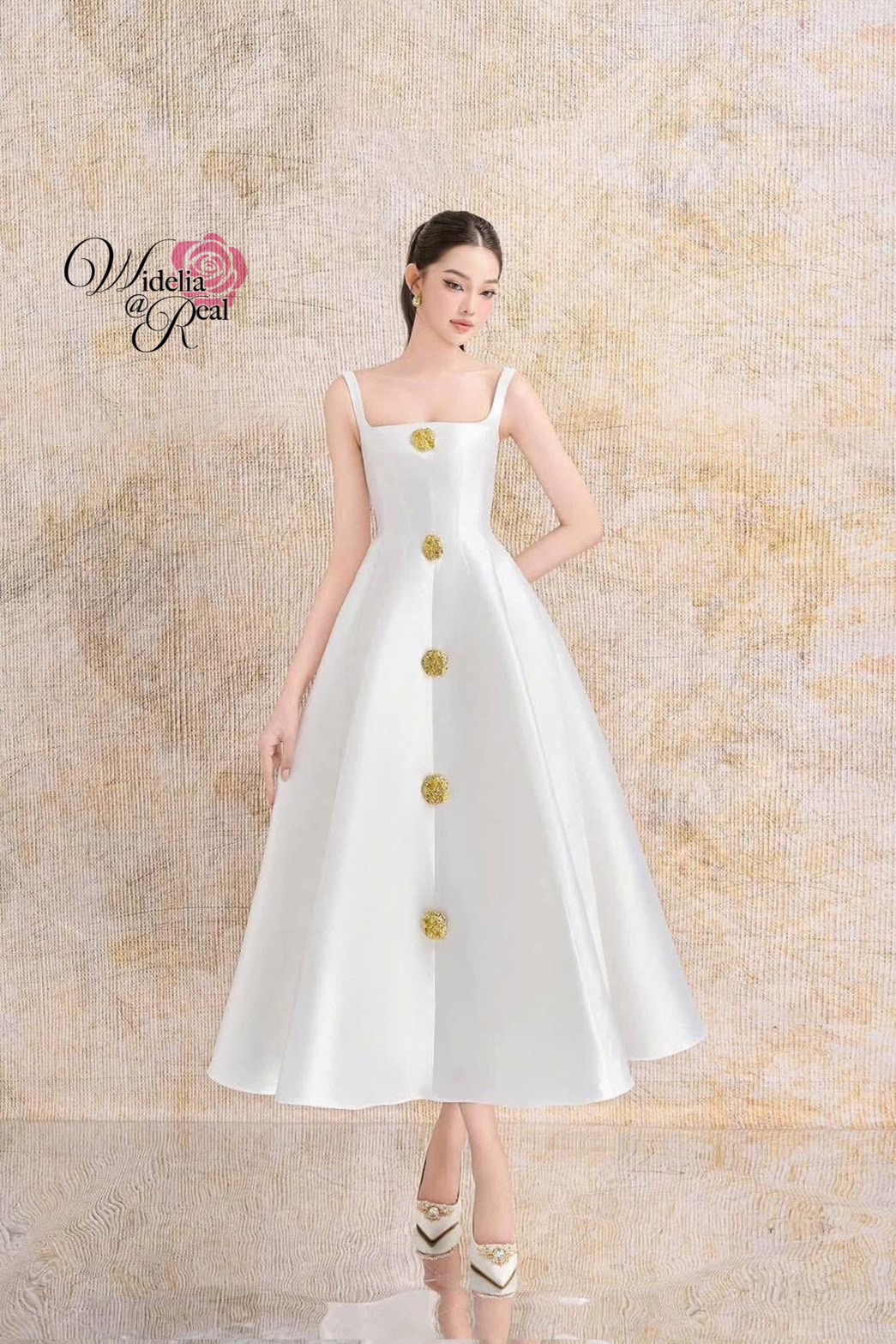Korea Maxi dress เดรสสายเดี่ยว กระดุมทองเม็ดใหญ่