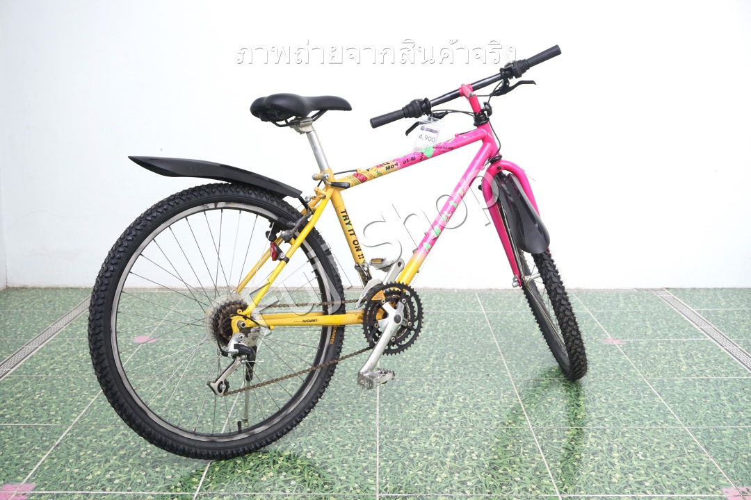 จักรยานเสือภูเขาญี่ปุ่น- ล้อ 26 นิ้ว - มีเกียร์ - โครโมลี่ - สีชมพู [จักรยานมือสอง]
