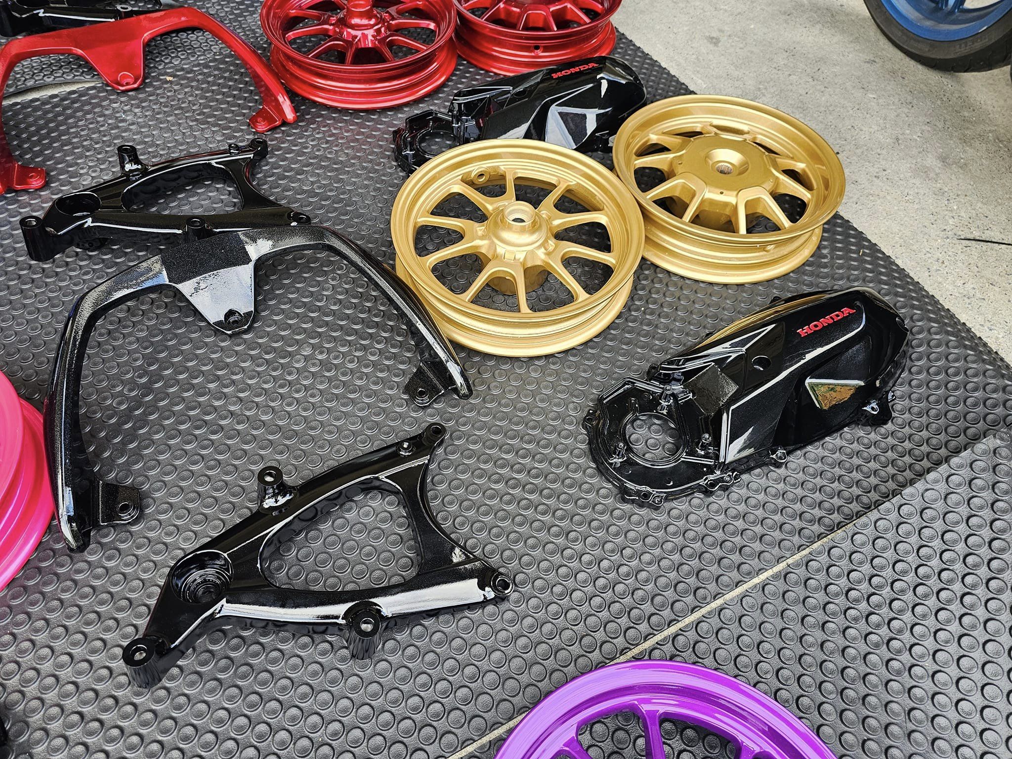 ล้อ-จับหลัง-แคร้-สวิงอาร์ม ทำสี พร้อมสับ Honda Giorno+