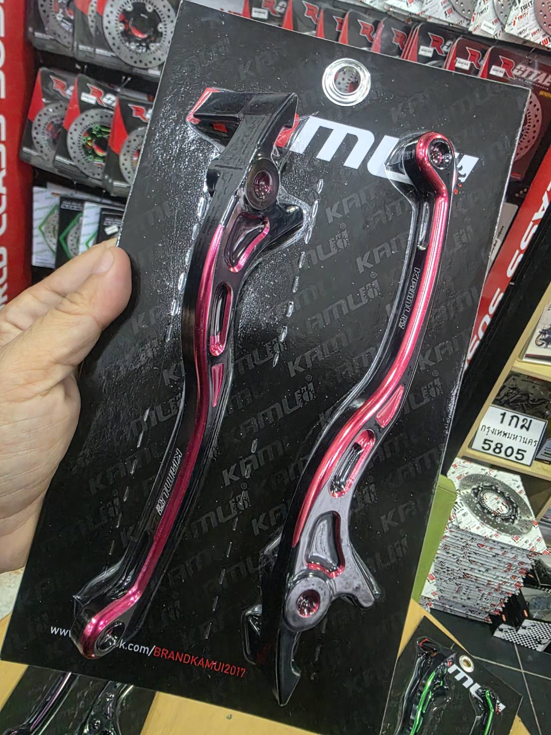 มือเบรค Kamui 2Tone รุ่น FORZA300-350 ราคา1950