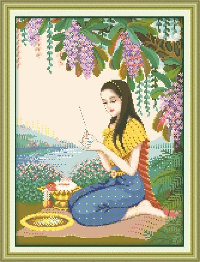 lady-1196 *สินค้าหมด* ชุดปักครอสติช ลายสาวงามร้อยมาลัย (งานปักเต็มลาย) ขนาด 45*55 ซม.ผ้าครอสติช 11CTพิมพ์ลายปักเต็มลายผ้า ไหมคอตตอน 31 สี ผังลาย เข็ม