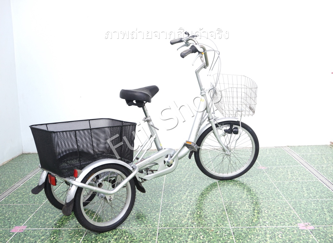 จักรยานสามล้อญี่ปุ่น - ล้อ 20/16 นิ้ว - มีเกียร์ - Natural Flow - สีเงิน [จักรยานมือสอง]