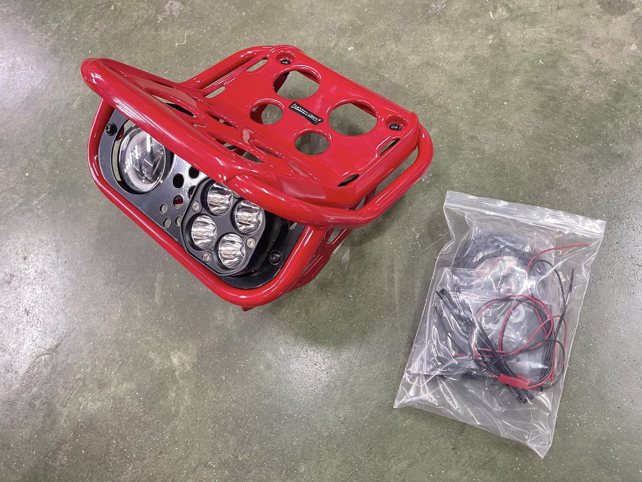 ไฟหน้าCT125 Motolord ไฟกลม+เหลี่ยม 6100฿