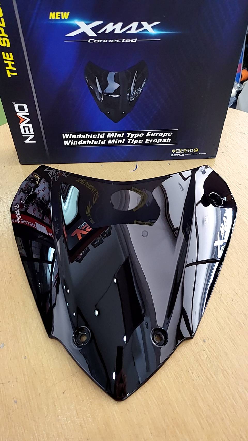 ชิวหน้าทรง sport New XMAX300 / 2023