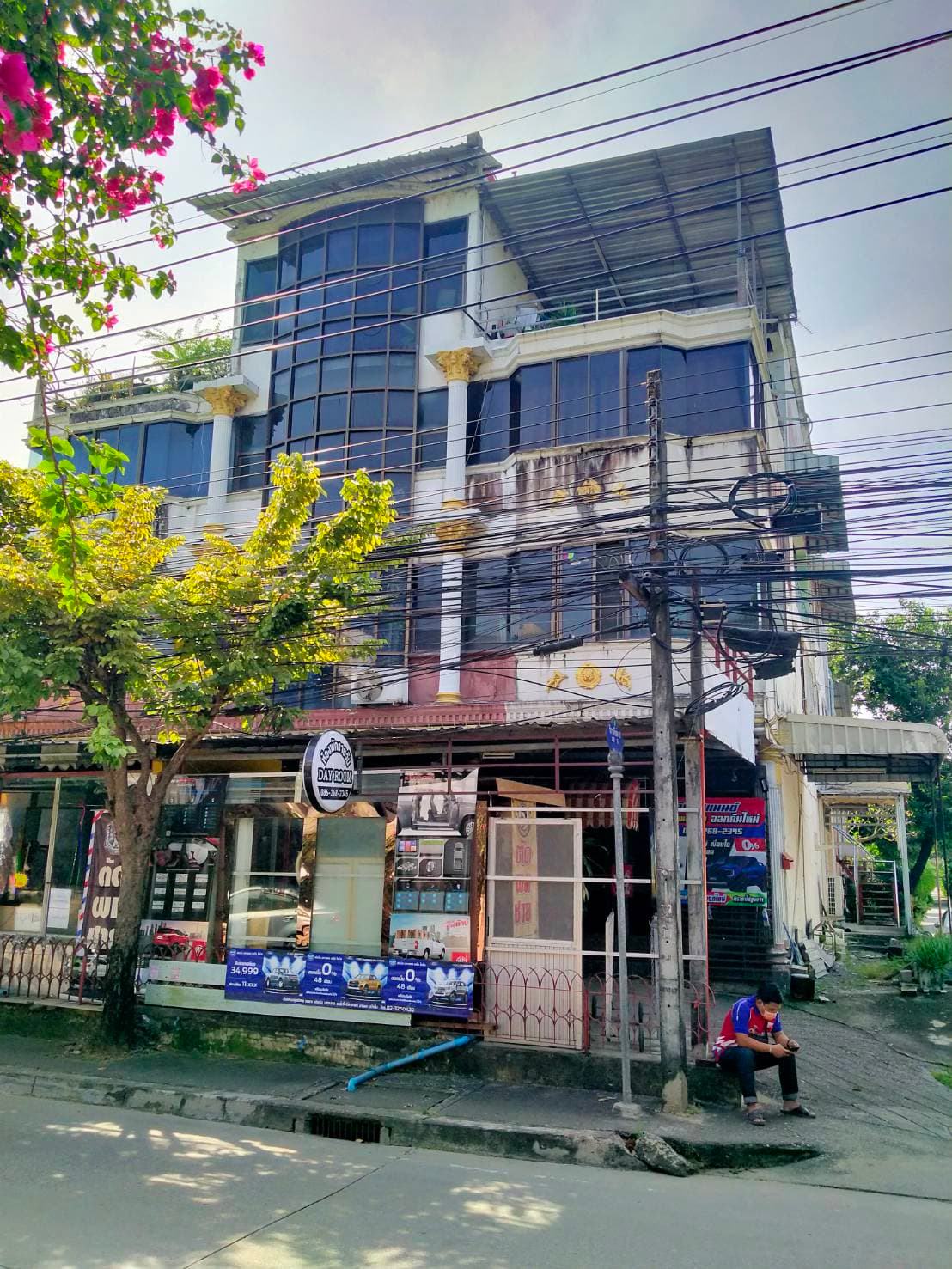 ขายอาคารพานิช วิภาวดี 60