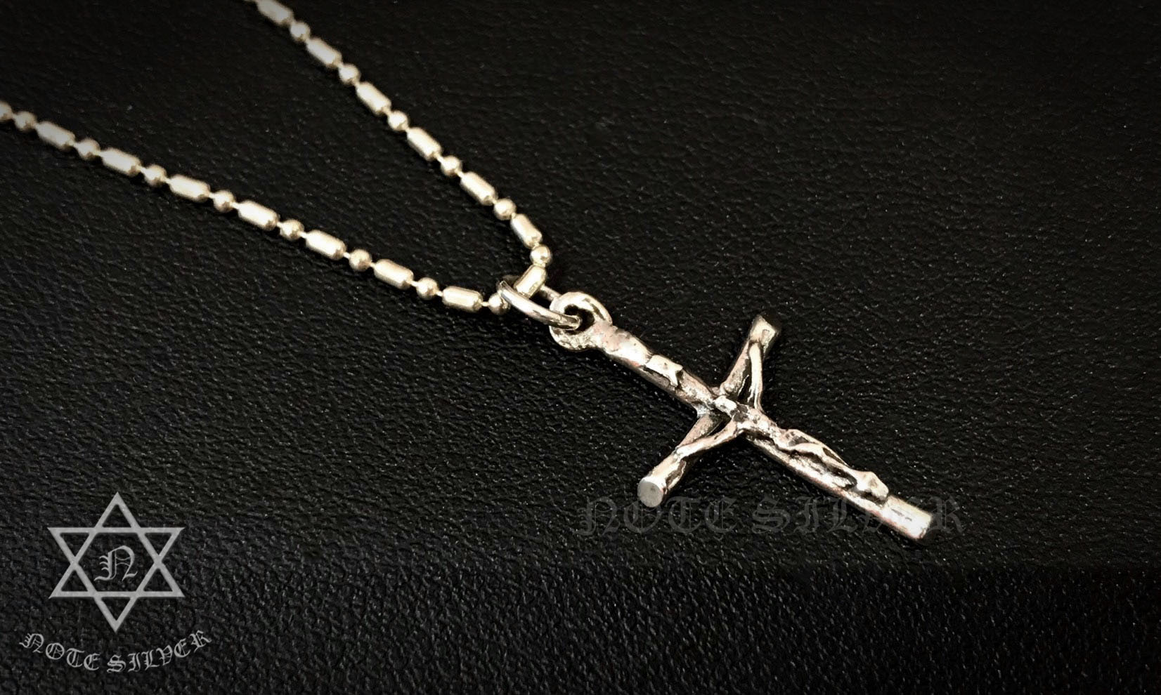 จี้เงินแท้ กางเขนแบบมีพระเยซู ขนาด 15*25 MM Sterling Silver 925 NSPD2263