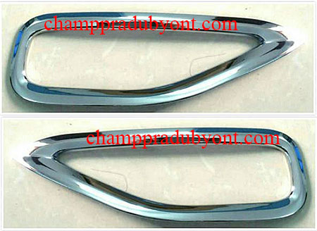 ครอบทับทิมกันชนท้ายโครเมี่ยม TOYOTA FORTUNER 15-16