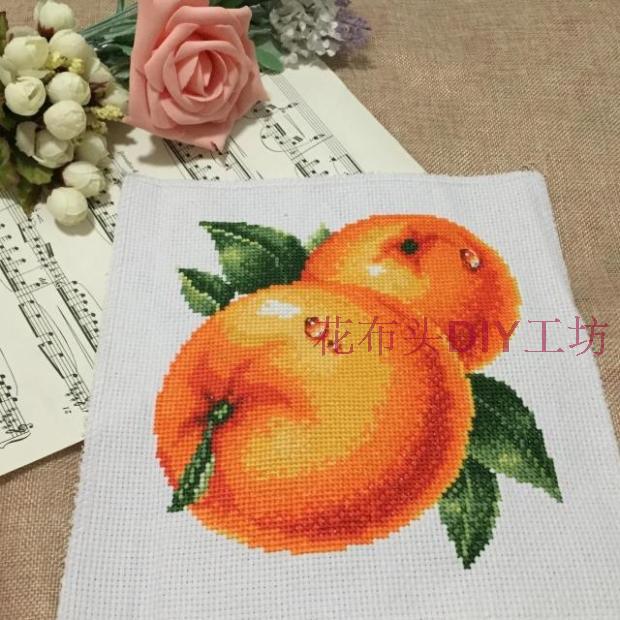 fruit-1101 *สินค้าหมด* ชุดปักครอสติช ลายส้ม (ผ้า11CTพิมพ์ลาย ปัก 3 เส้นเล็ก) ขนาด 32*32 ซม.ผ้าครอสติช 11CTพิมพ์ลายปักบนผ้า ไหมคอตตอน 17 สี ผังลาย เข็ม