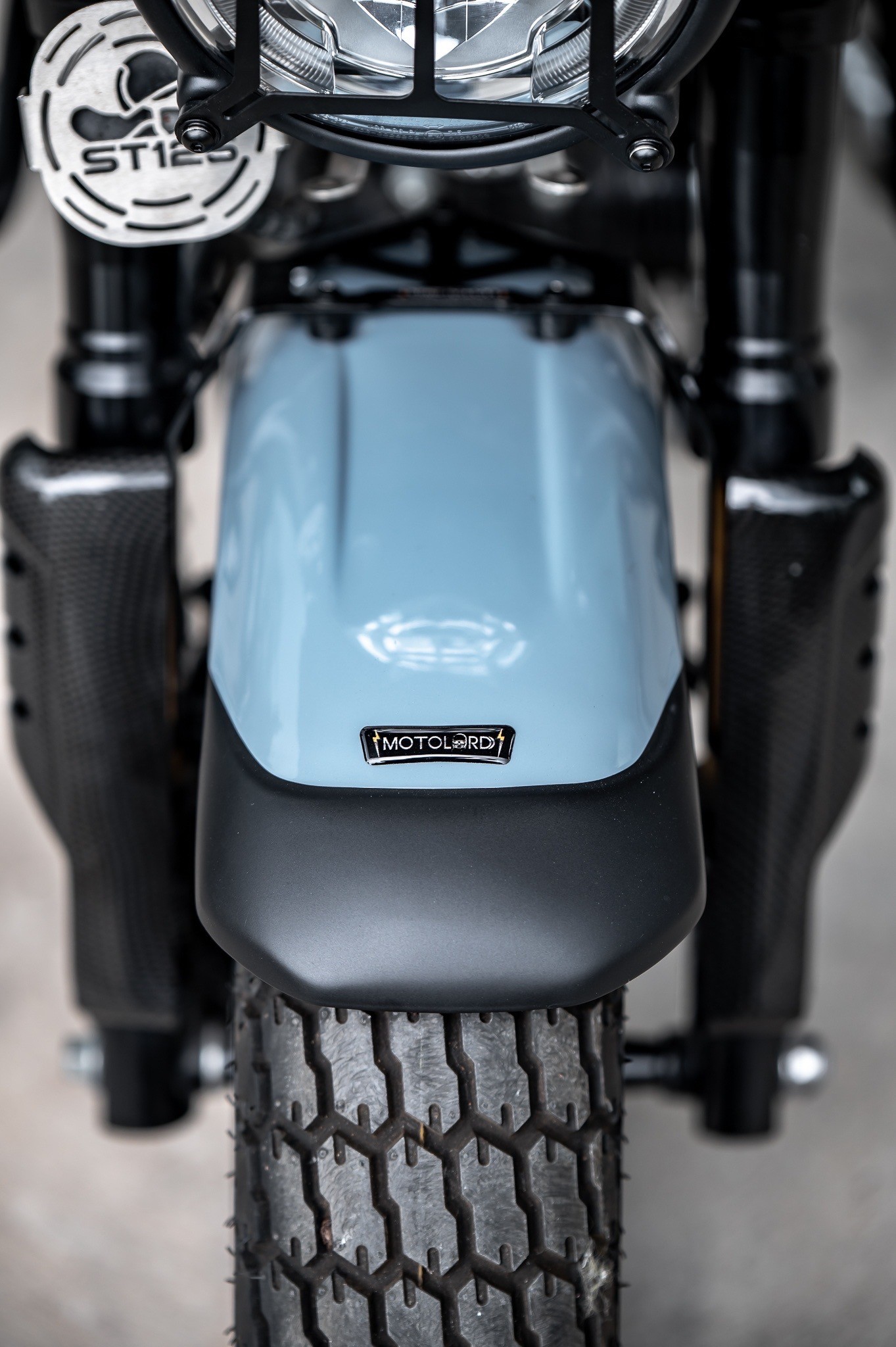 Dax125 บังโคลนหน้าทรงต่ำ V2 motolordd 2500฿