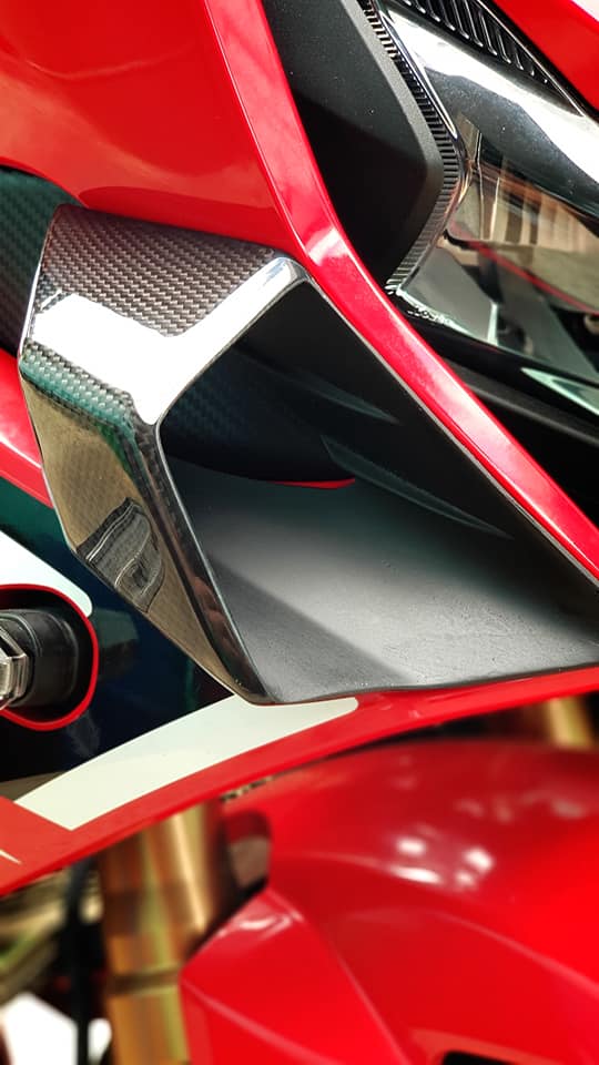 STORM Winglets วิงเล็ต ปีกใต้ไฟหน้าแต่ง HONDA CBR650R วัสดุทำจากคาบอน Carbon Edition รูปแบบ MotoGP ปีกแต่งไฟหน้า