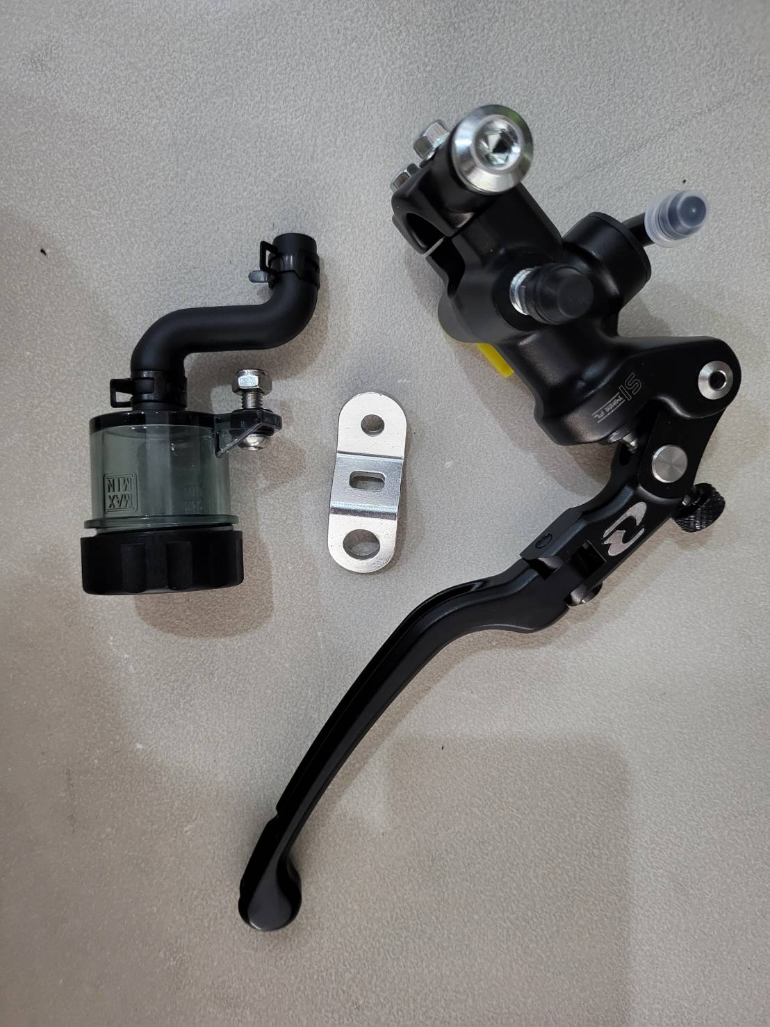 ปั๊มลอย S1-FL เบอร์14 ดำ - ซ้าย ขวา น้ำเงิน - ซ้าย ขวา แดง - ซ้าย ขวา เงิน - ซ้าย ขวา ราคา2500