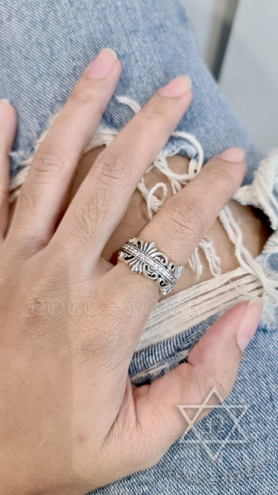 แหวนเงินแท้ ลายเฟลอร์เดอลีส์ ฝังเพชร เกรดดีที่สุด Cubic Sterling Silver NSRG1674