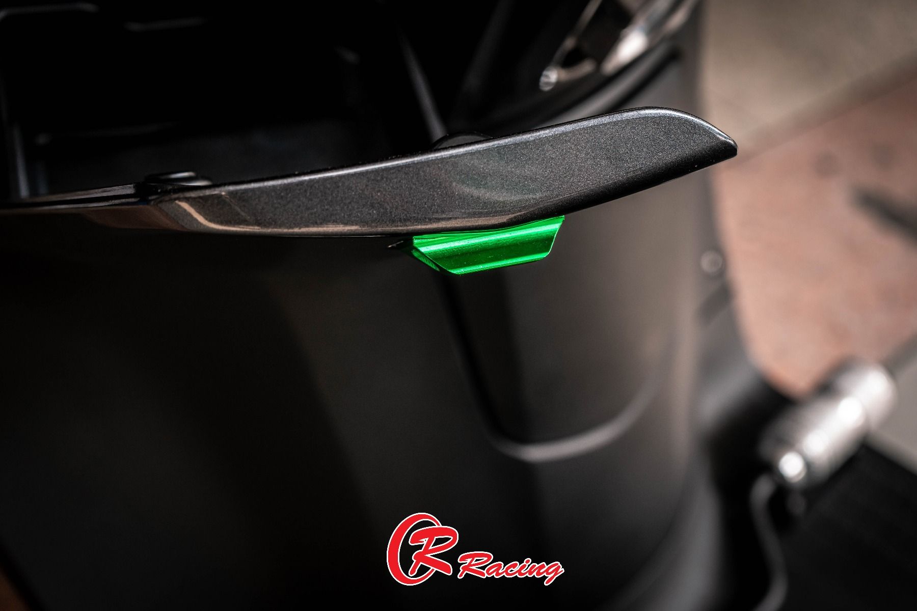 ฝาปิดเก๊ะหน้า CR RACING /CNC Giorno125