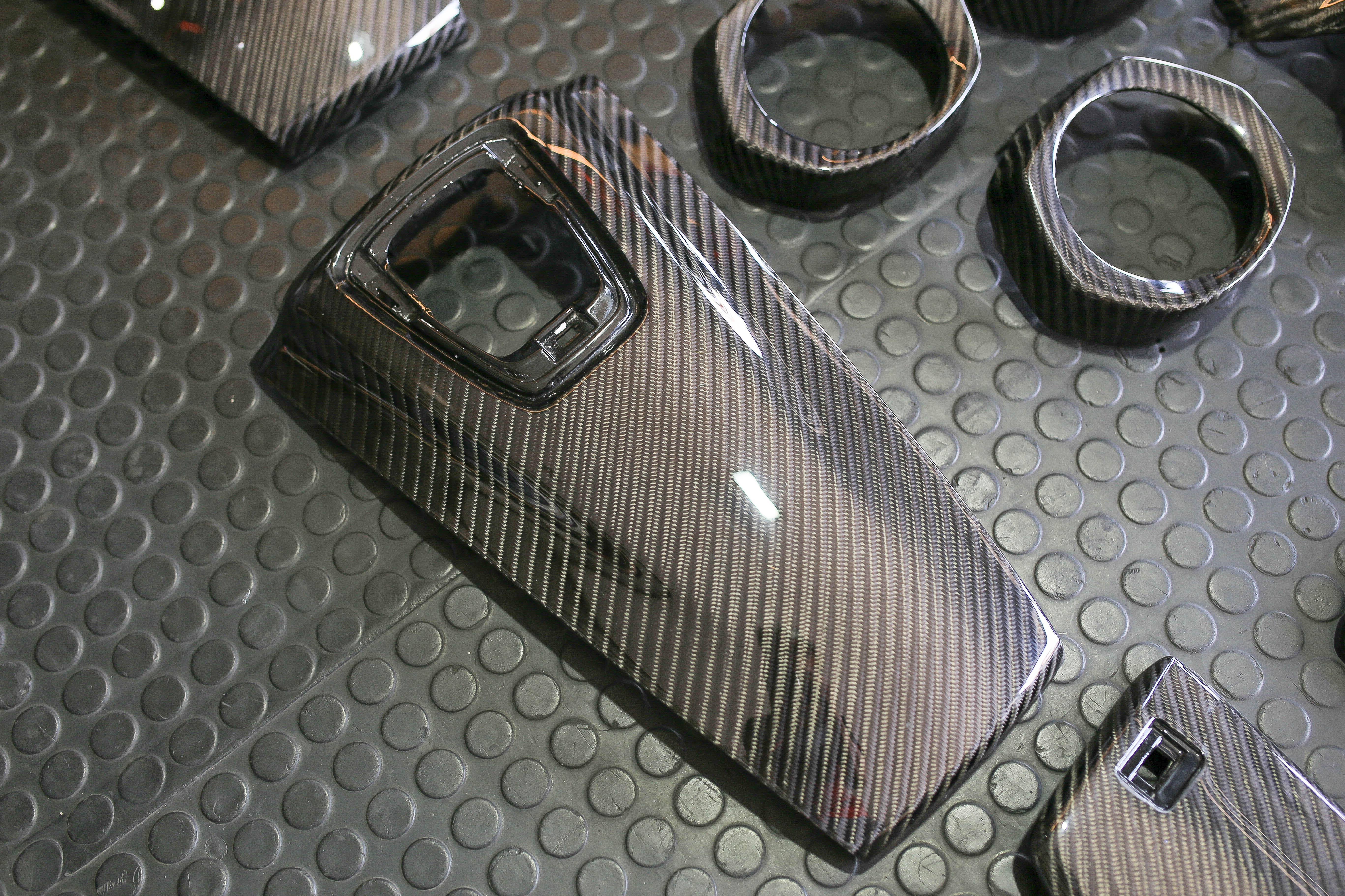 เครฟล่าผ้าแท้ GIORNO+ ลาย4และลาย2