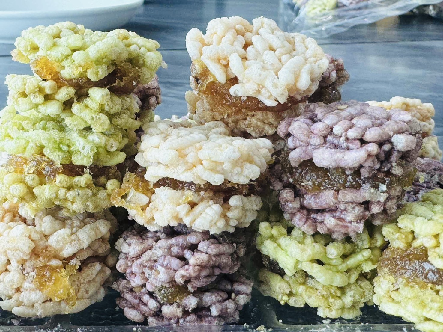 ข้าวแต๋น ใส้สับปะรด 1ลัง(30แพค)