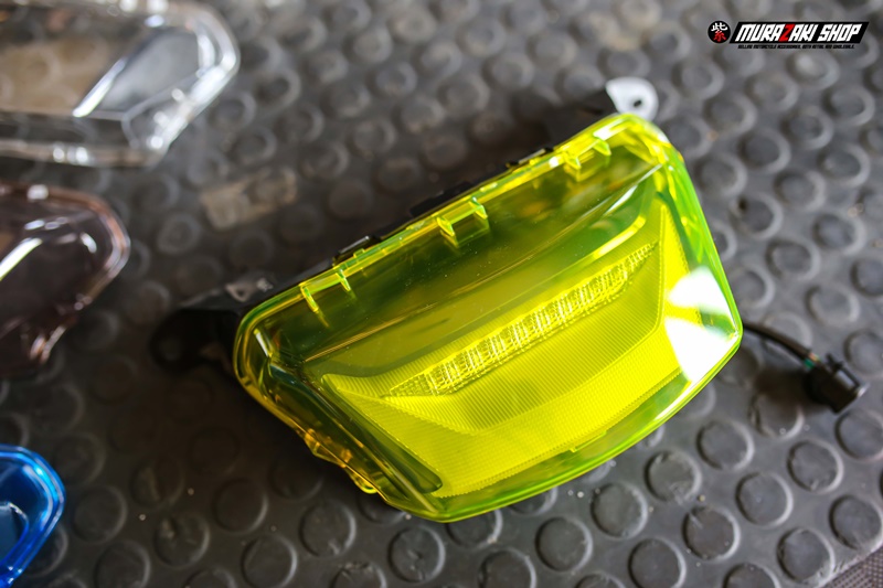 กรอบไฟท้ายGiorno สีใส-สโม๊ค-เหลือง-น้ำเงิน ราคา650