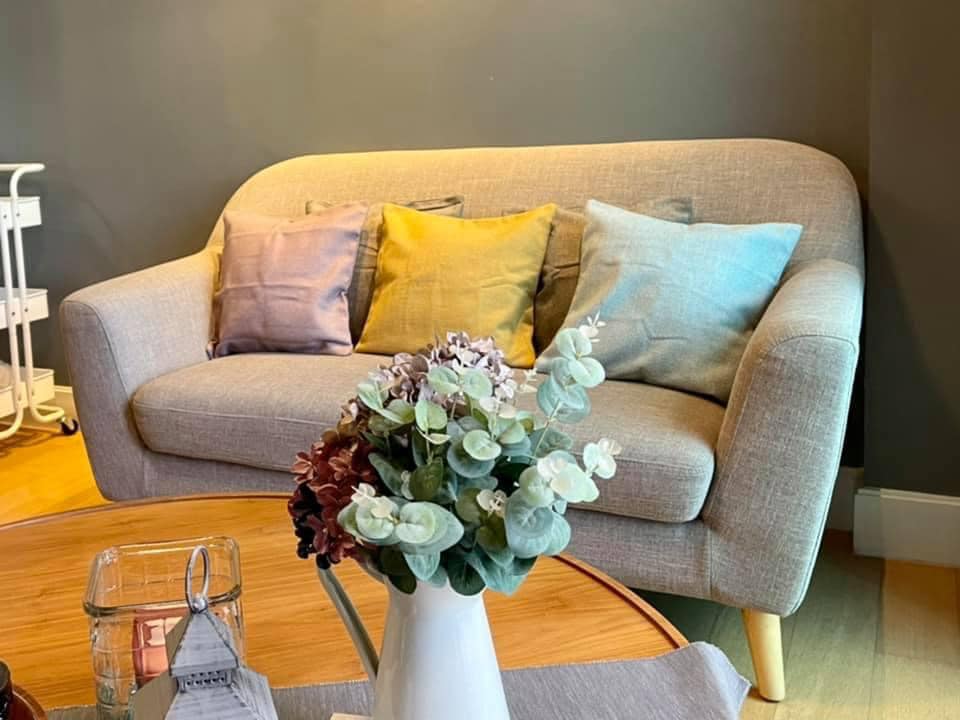 อีควิน็อคซ์ พหล-วิภา - Equinox Phahol-Vipha