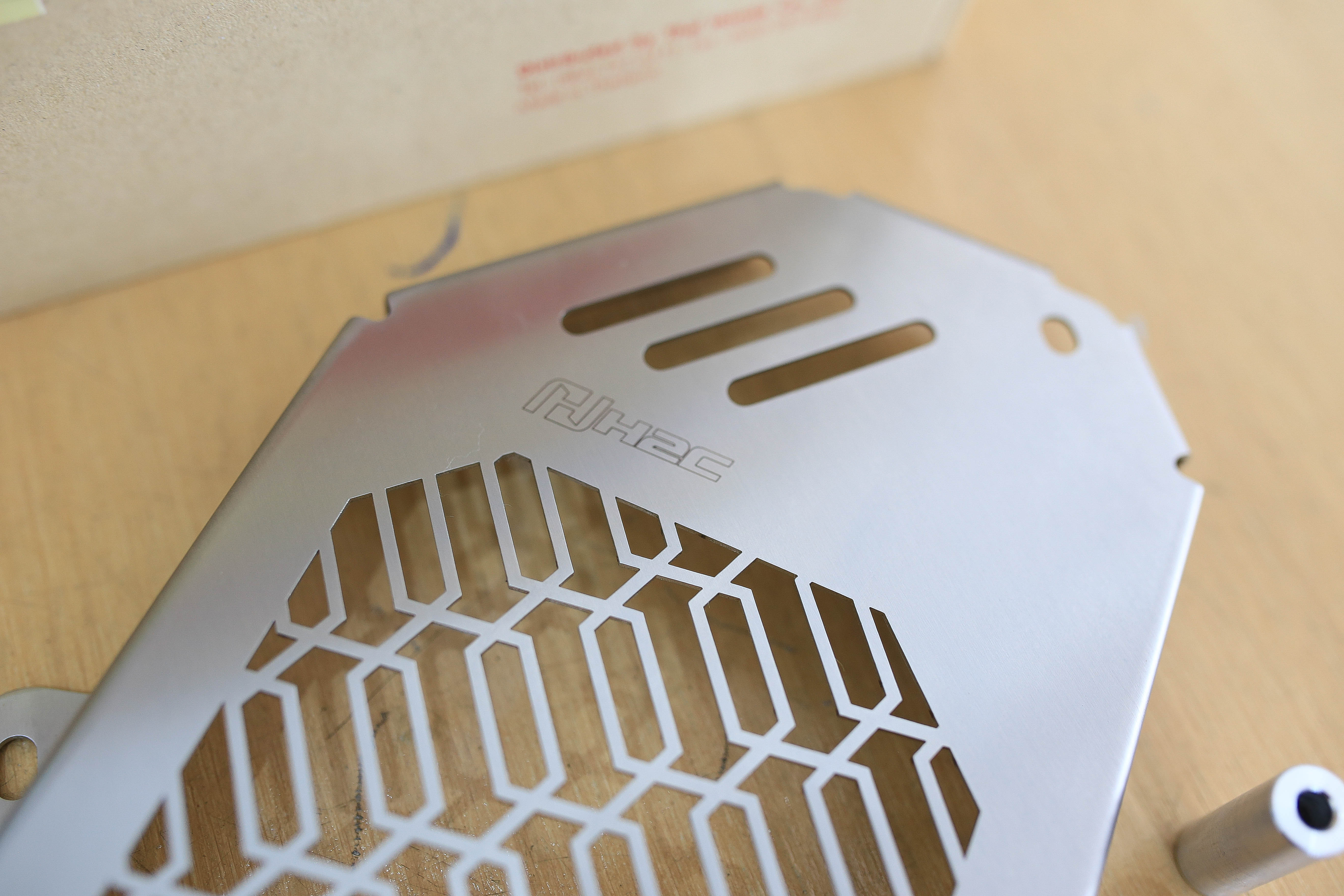 ครอบหม้อน้ำ H2C Giorno+