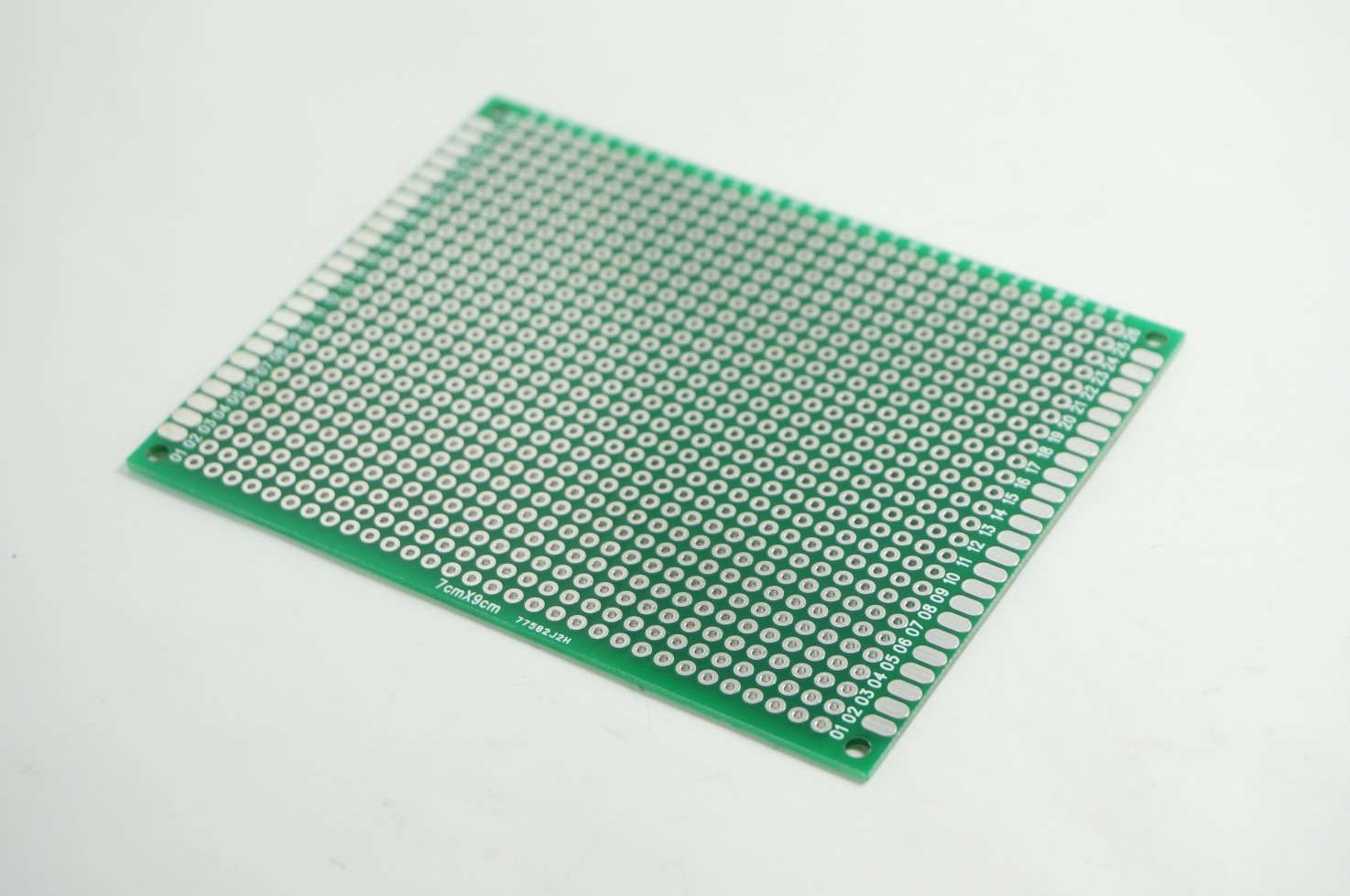 แผ่น PCB อเนกประสงค์ สองหน้า 7x9cm