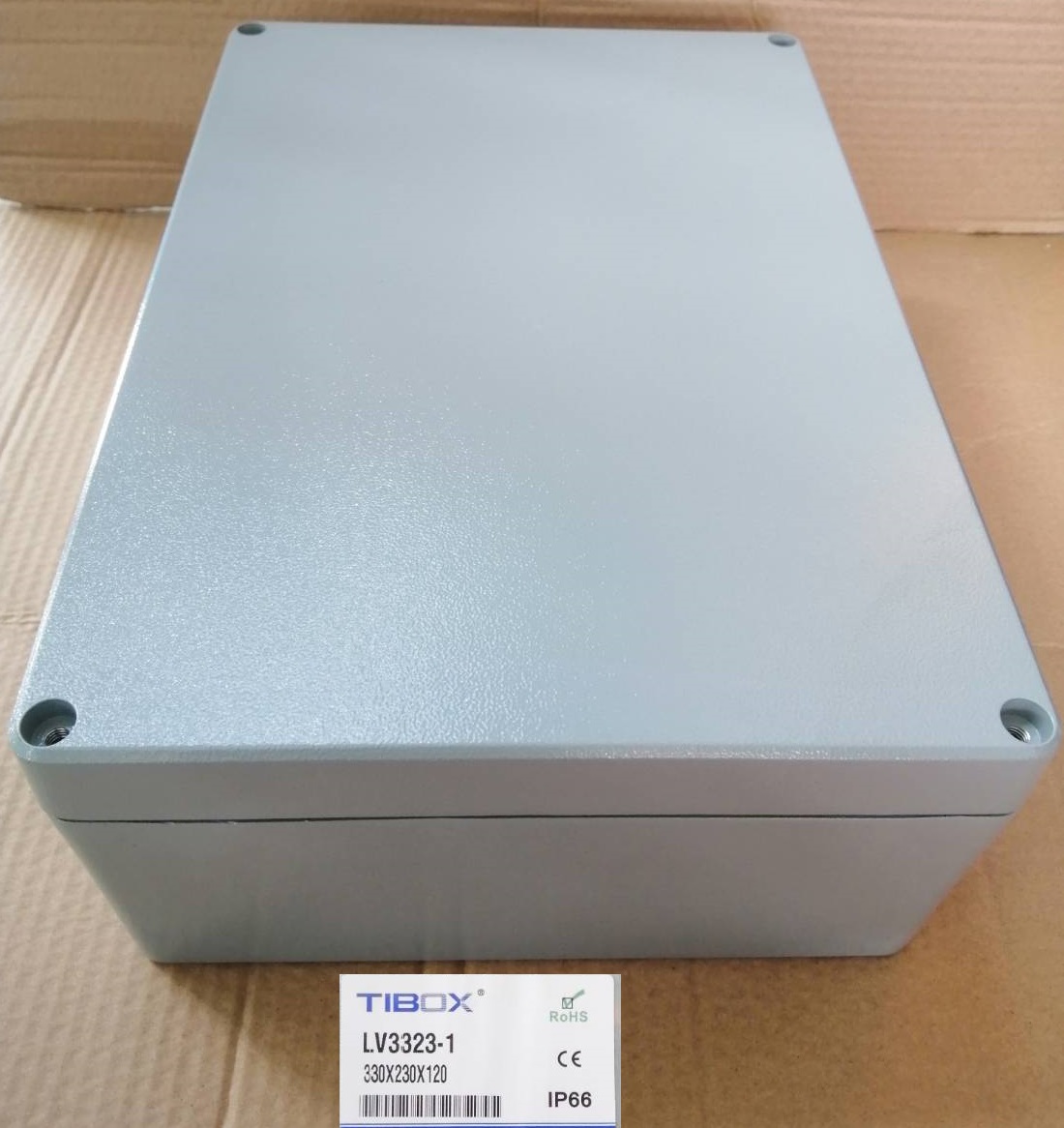 Tibox LV3323-1 กล่องอลูมิเนียม 330x230x120mm (outer)