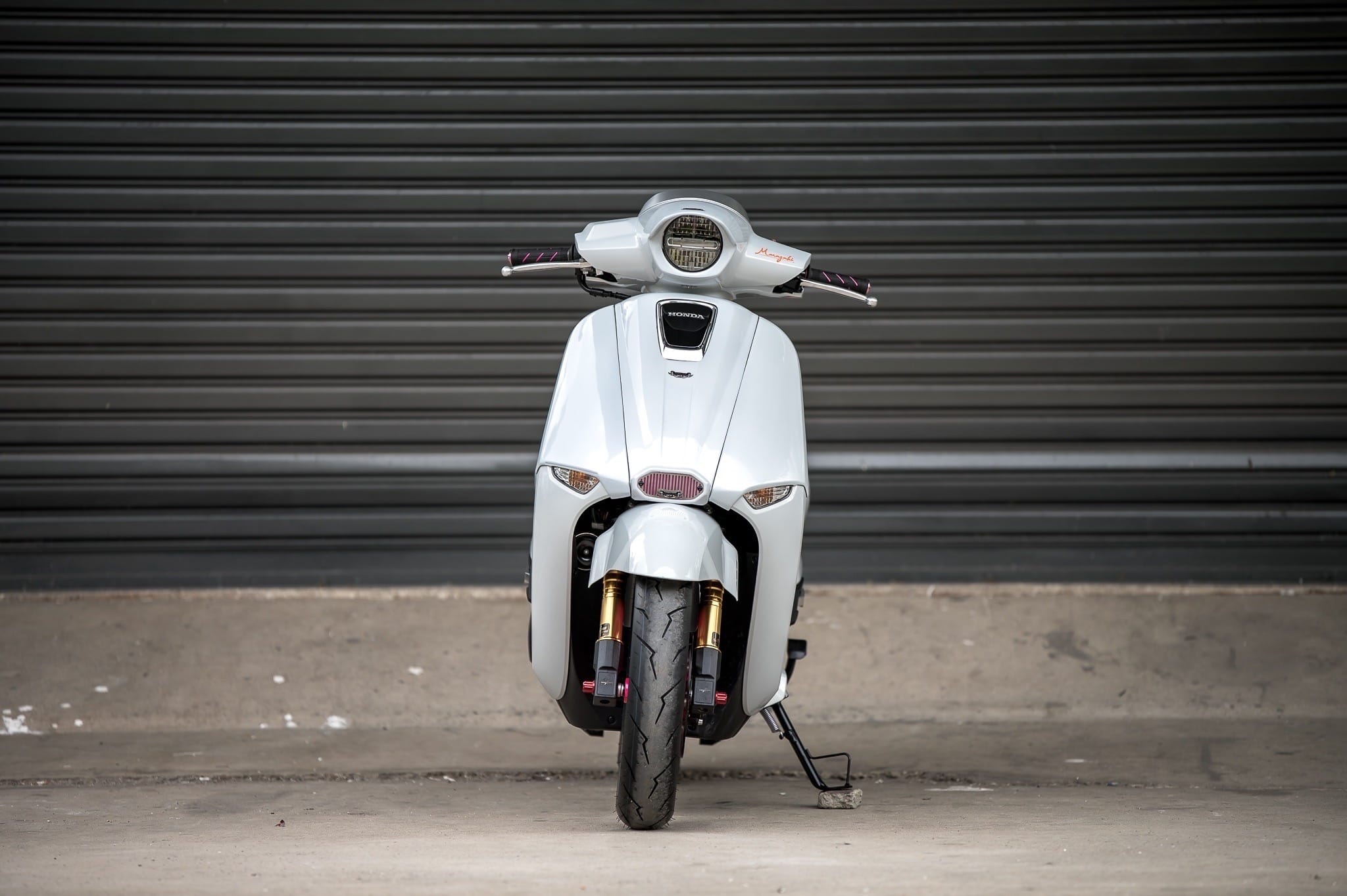 ครอบไฟหน้า Asura Giorno+ (แก๊ปไฟหน้า) สีขาว ดำด้าน ดำเงา ราคา1100