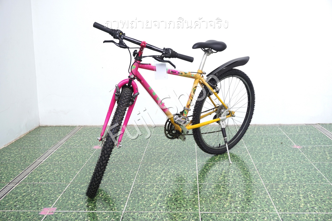 จักรยานเสือภูเขาญี่ปุ่น- ล้อ 26 นิ้ว - มีเกียร์ - โครโมลี่ - สีชมพู [จักรยานมือสอง]