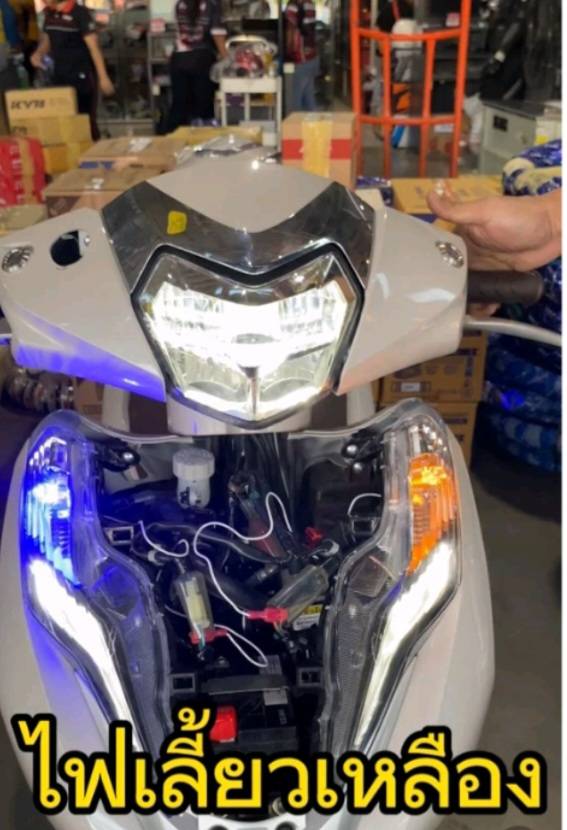 หลอดไฟเลี้ยว/ไฟหรี่ในตัว T10/SPT