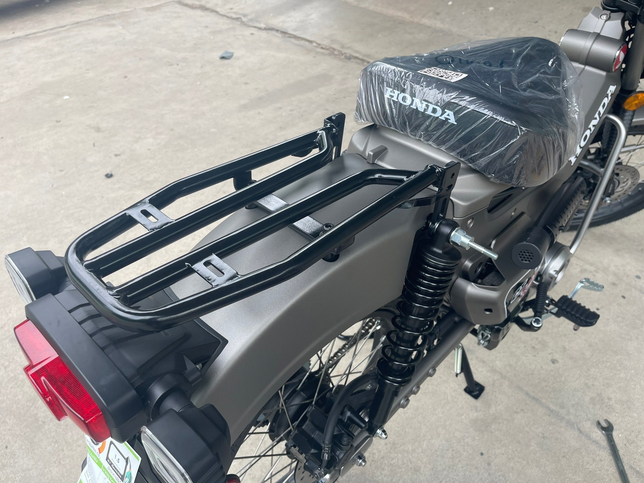 แร็คท้าย MotolordD CT125 2990฿