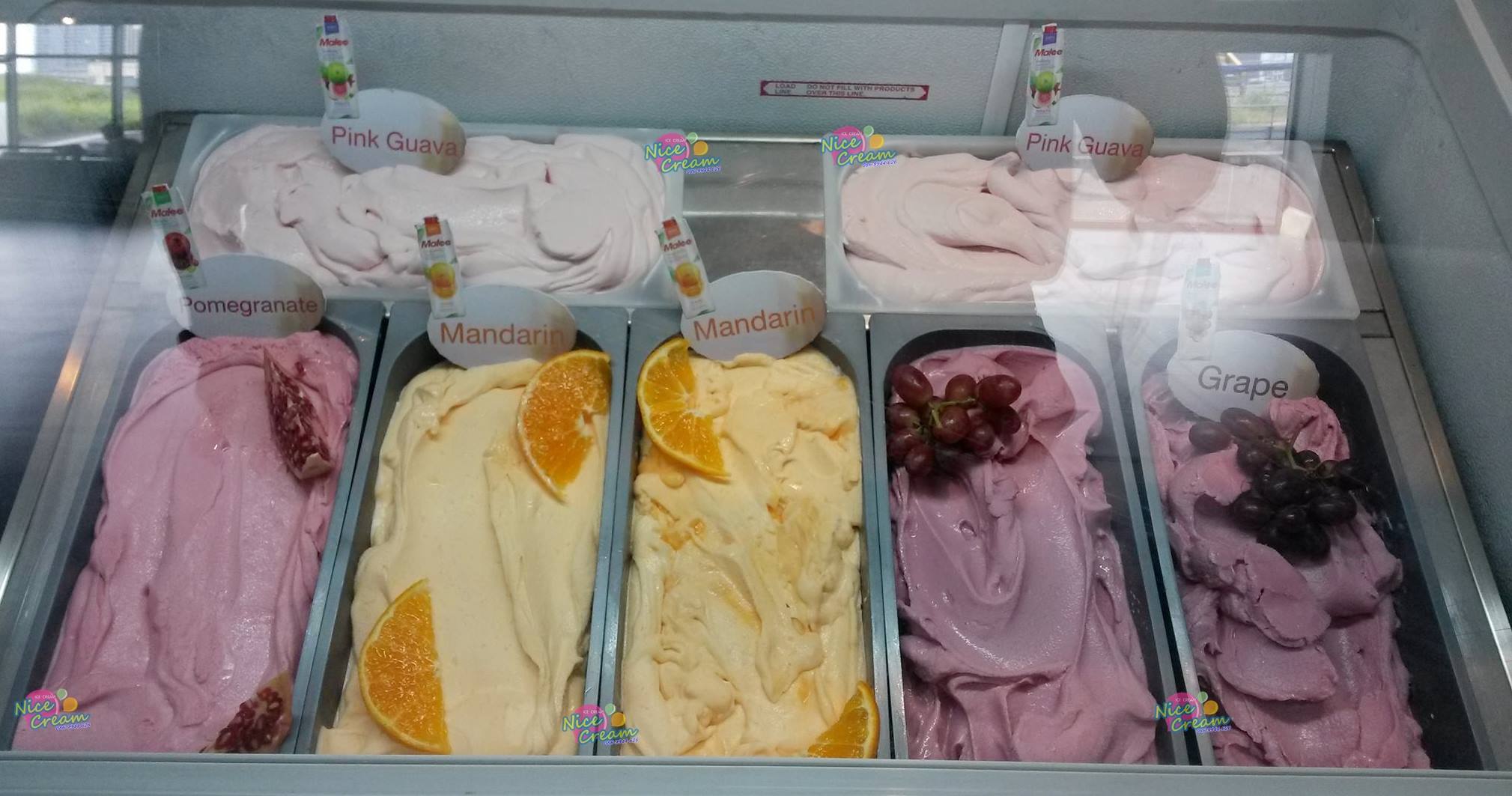 บ.มาลีี นำน้ำผลไม้อร่อยๆมาให้ผลิตเป็นไอศครีม ออกบูธวันที่ 21 ส.ค. 2560 @ โรงละครเคแบงก์สยามพิฆเณศ ชั้น 7