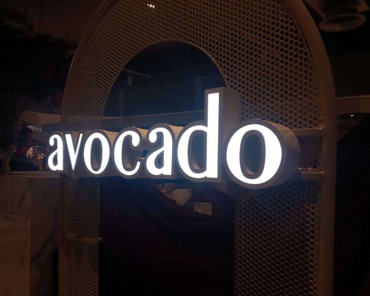 งานติดตั้งอักษรซิงค์ไฟออกหน้า หนา 7cm