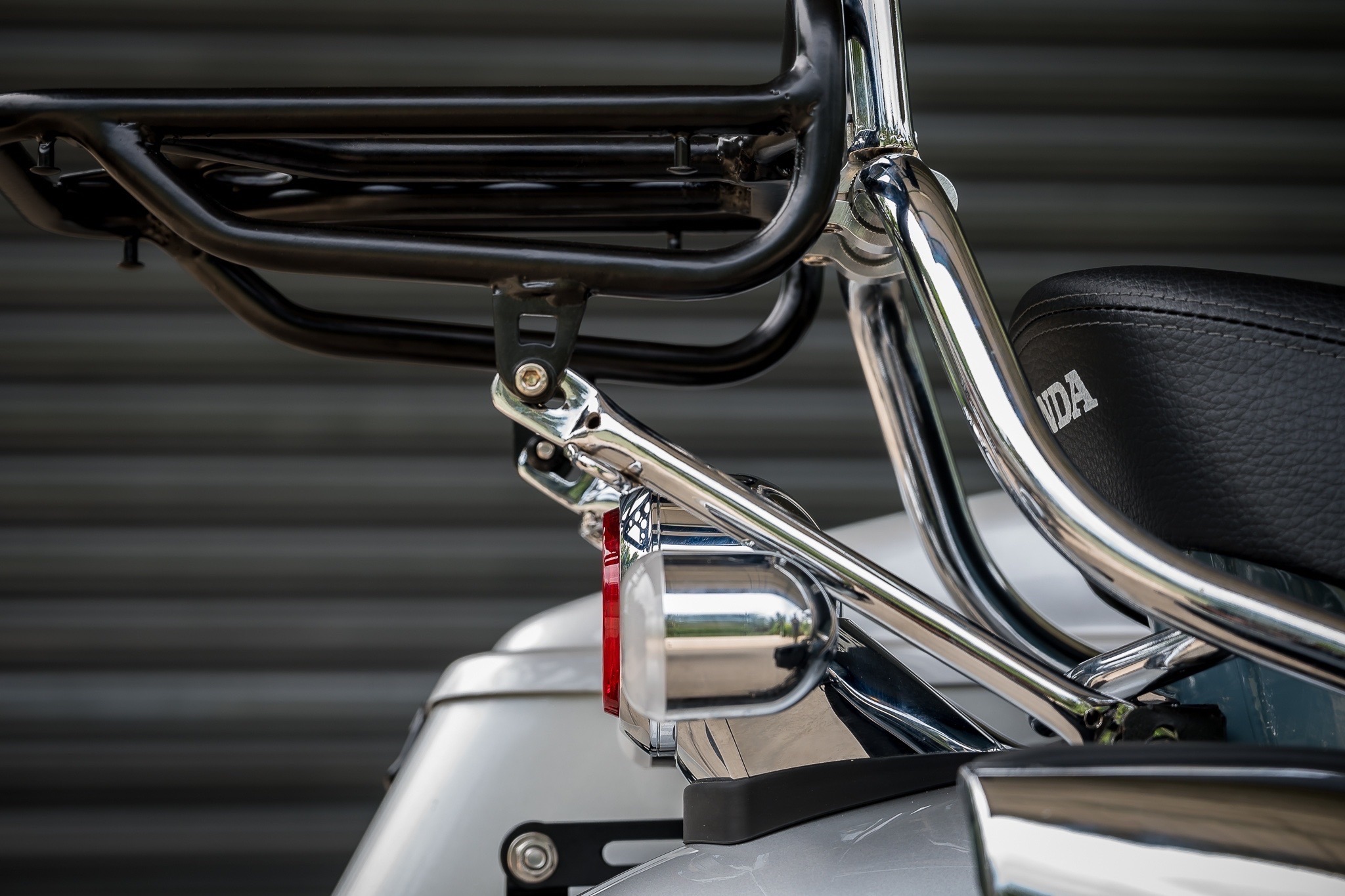 พนักพิงพร้อมตะแกรงหลัง set A DAX-125 MOTOLORD ราคา3500