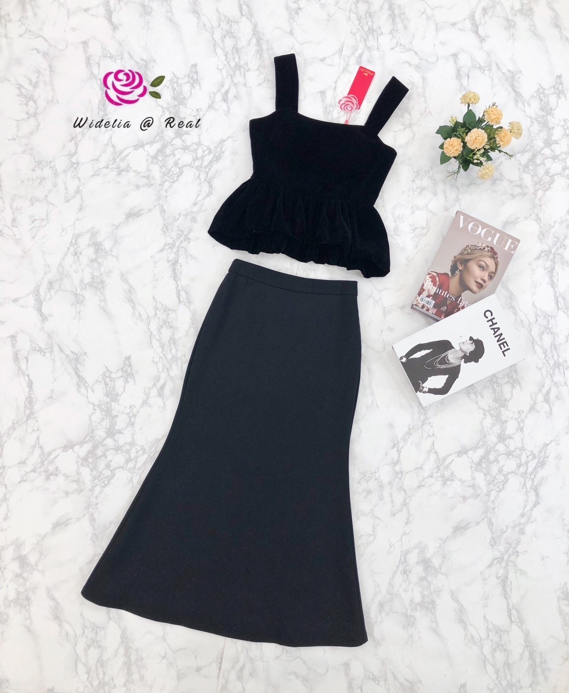 Korea Set เสื้อสายเดี่ยวกับกระโปรงยาว ตัวเสื้อผ้ากำมีหยี่